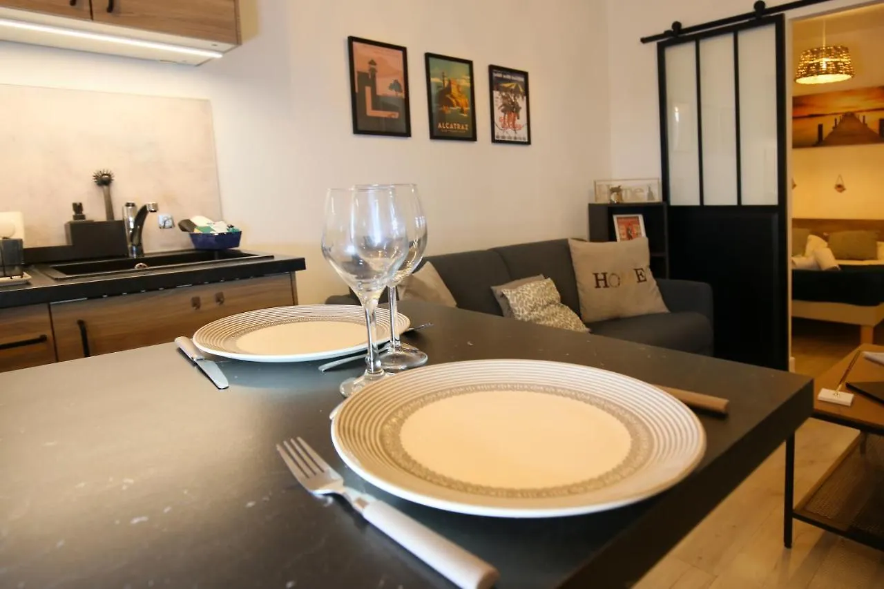 Expat Renting - L'Evasion - Saint Michel - Metro Apartment Toulouse