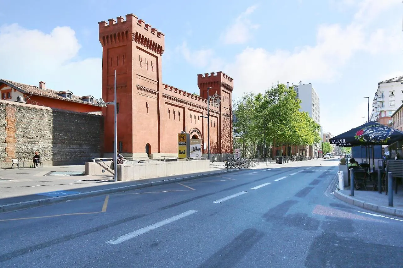 Expat Renting - L'Evasion - Saint Michel - Metro Apartment Toulouse